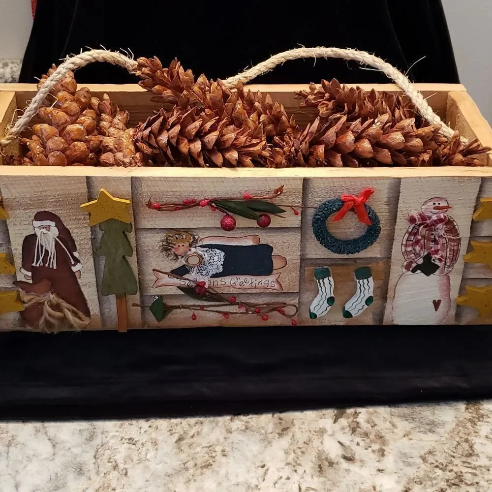 Country Christmas Wooden Box Decor w/Pinecones